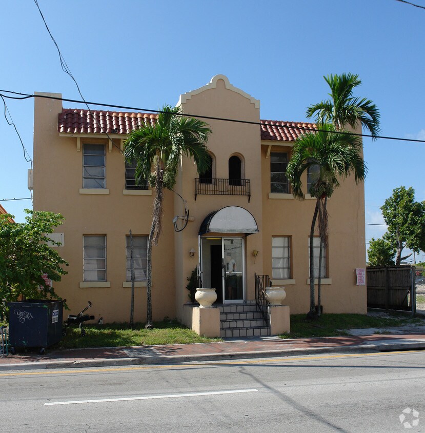 Foto del edificio - 1352 SW 7th St