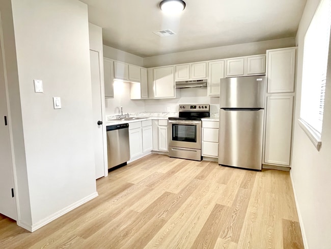 Interior Photo - Legacy @La Hacienda