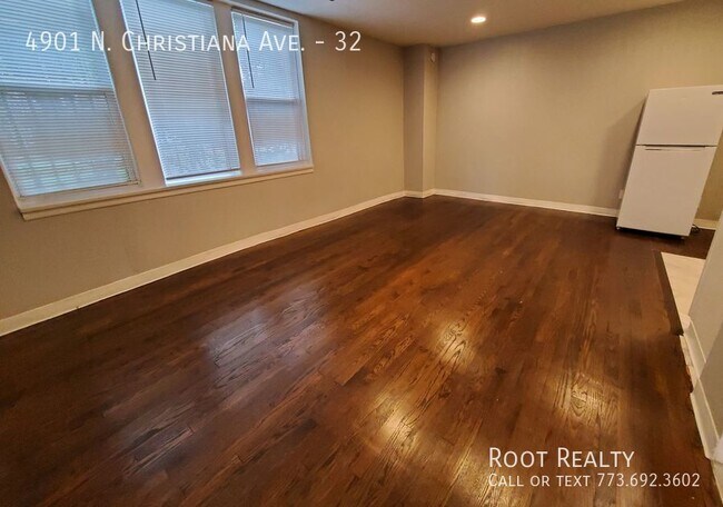 Foto del edificio - East Albany Park - Updated Garden-Level St...