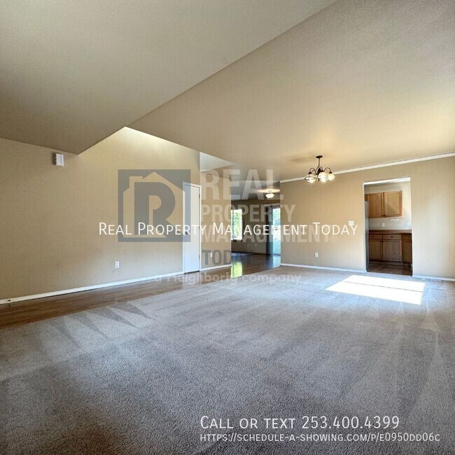 Foto del edificio - 13001 111th Ave Ct E