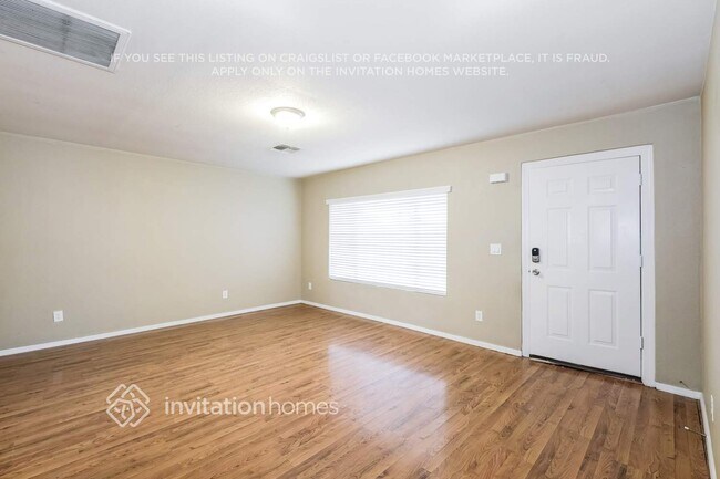 Foto del edificio - 6940 W Catalina Dr