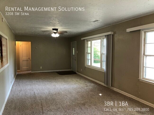 Building Photo - 3208 SW Sena- 3 Bed/ 1Bath