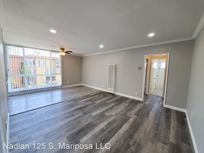 Building Photo - 125 S Mariposa Ave