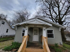 Building Photo - 837 S Ferguson Ave
