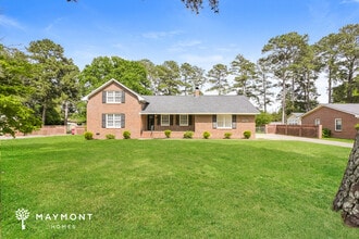 Building Photo - 6670 Fran Dr