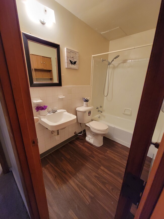 BATHROOM - 726 NE 68th St