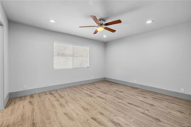 Foto del edificio - 17153 Rayen St