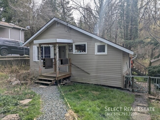 Building Photo - 66570 Kereluk Rd
