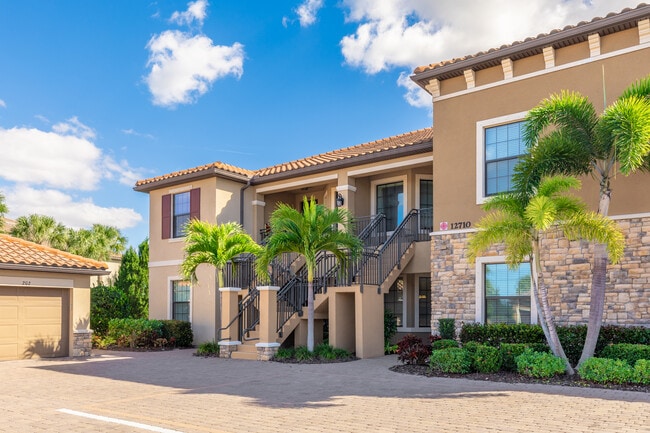 Foto principal - 12710 Sorrento Way