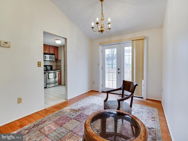 Foto del edificio - 1269 Windmill Ln
