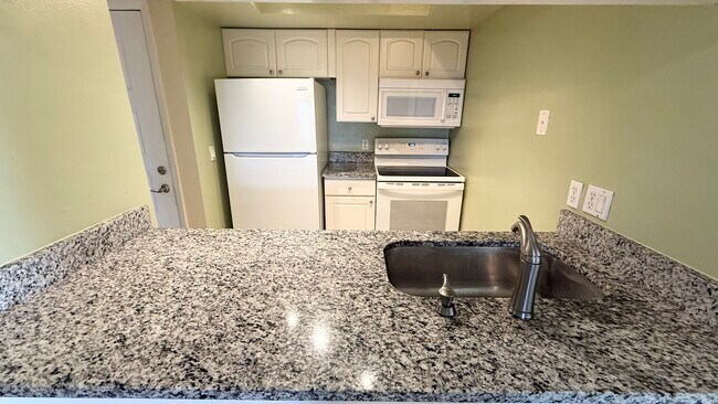 Foto del edificio - 3802 N Oak Dr