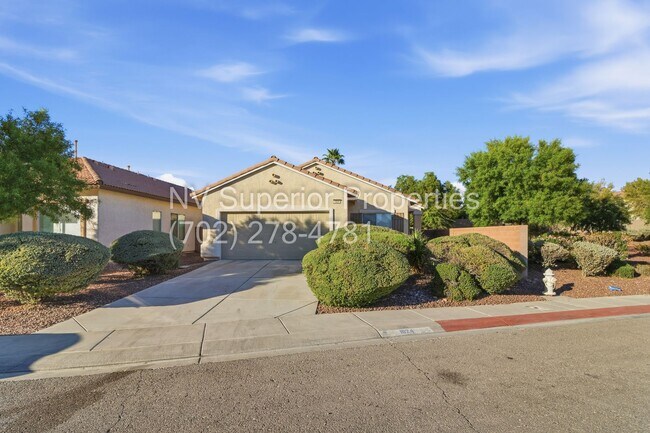 Building Photo - NW!! Single Story!! New Luxury Vinal Plank...