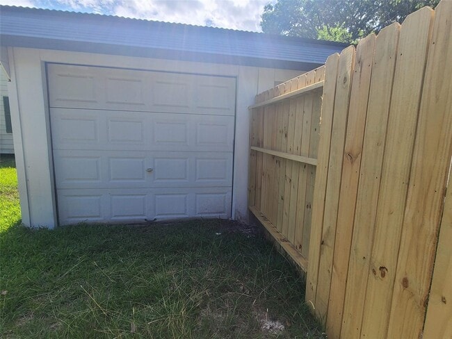 Foto del edificio - 401 N Tinsley St