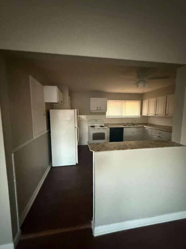 Foto del edificio - "Charming 3-Bedroom Gem on Walker Avenue – Cozy Living in St. Louis!"  Section 8 Welcome