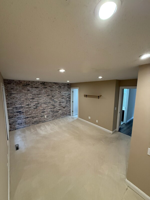 Foto del edificio - 1181 Weston Ln N