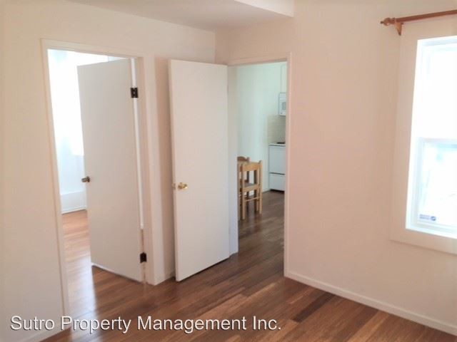 Building Photo - 378 25th Ave