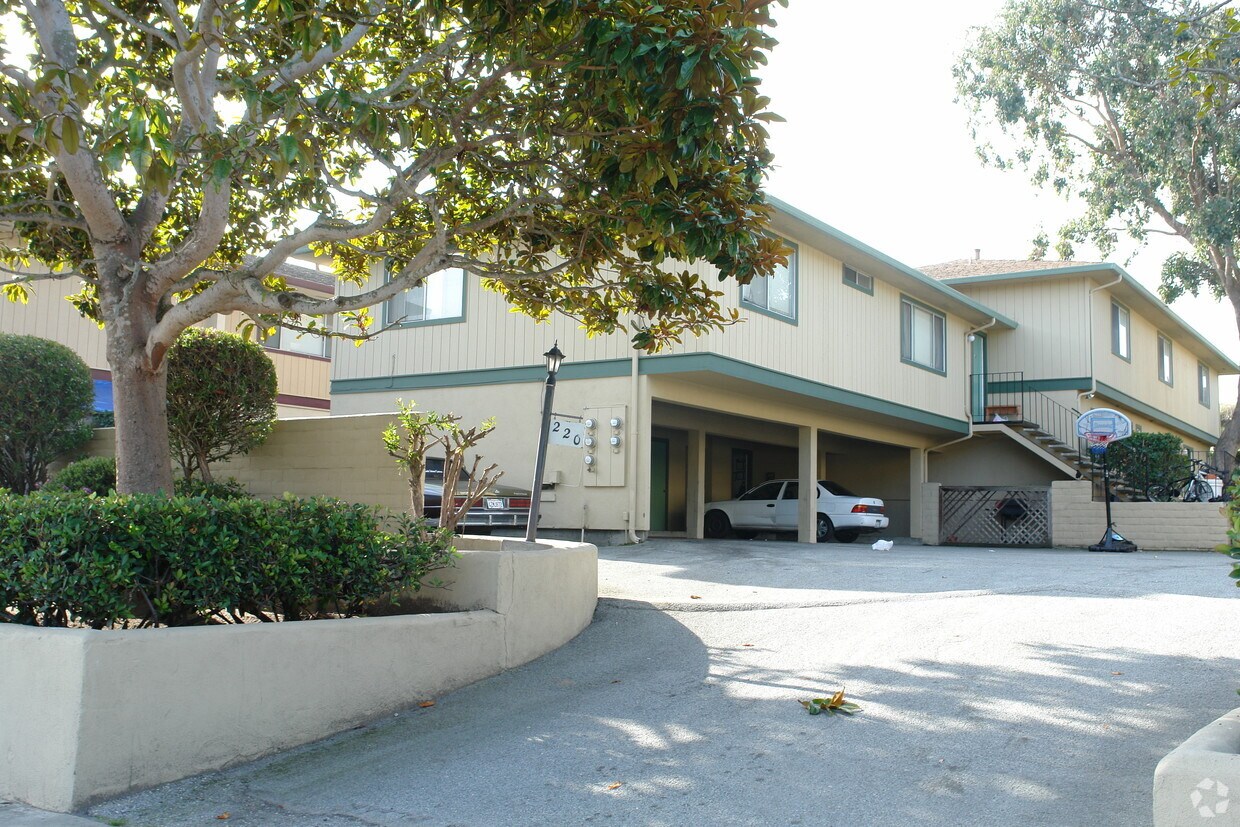 218220 Cypress Ave, Marina, CA 93933 Apartments in Marina, CA