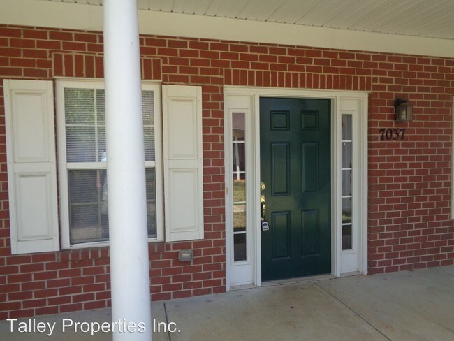 Building Photo - 7037 Somerset Springs Dr