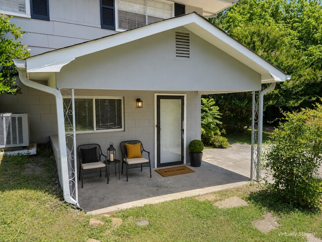 Foto del edificio - 409 Longview Dr