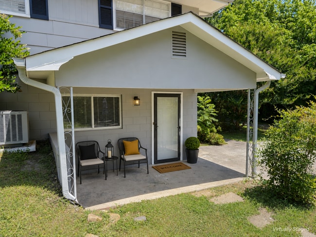 Photo - 409 Longview Dr Townhome
