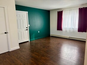 Building Photo - 1714 Poplar St