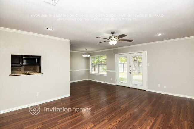 Foto del edificio - 318 SW Murphy Rd