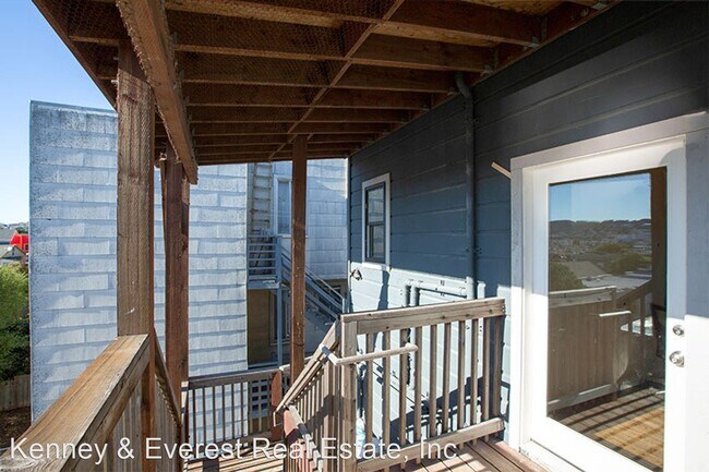 Foto del edificio - 3 br, 2 bath House - 1311 Palou Avenue