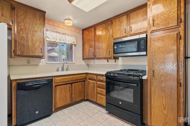 Building Photo - 1109 Krista Ct