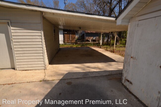Building Photo - 3 br, 2 bath House - 2934 Evangeline St