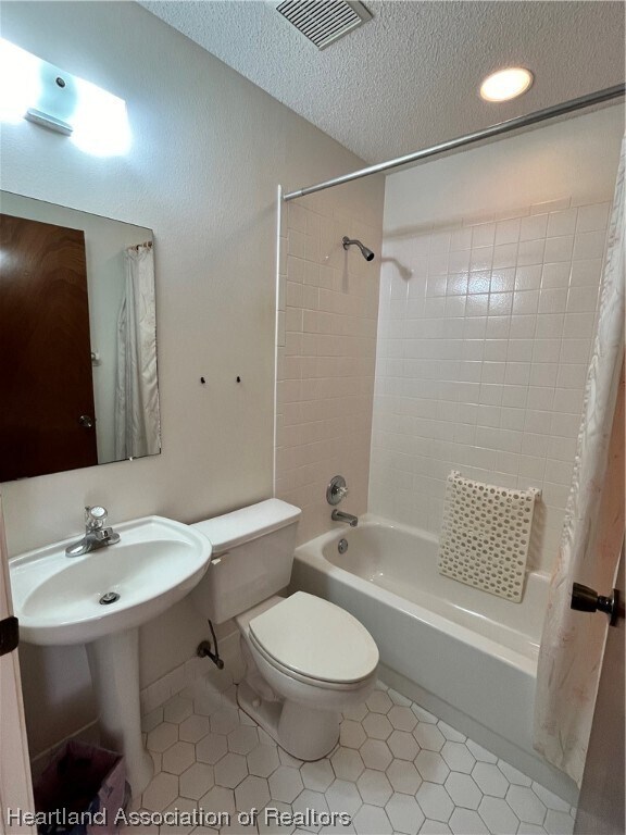 4612 Queen Palm Dr, Sebring, FL 33870 House Rental in Sebring, FL