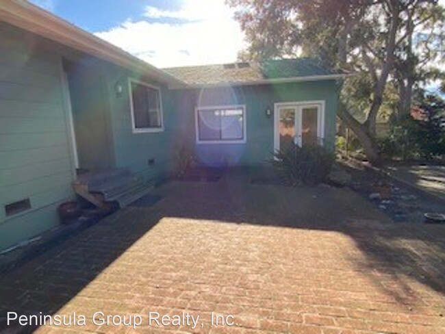 Building Photo - 3 br, 2 bath House - 334 17 Mile Drive