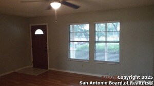 Foto del edificio - 126 Hillcrest Dr