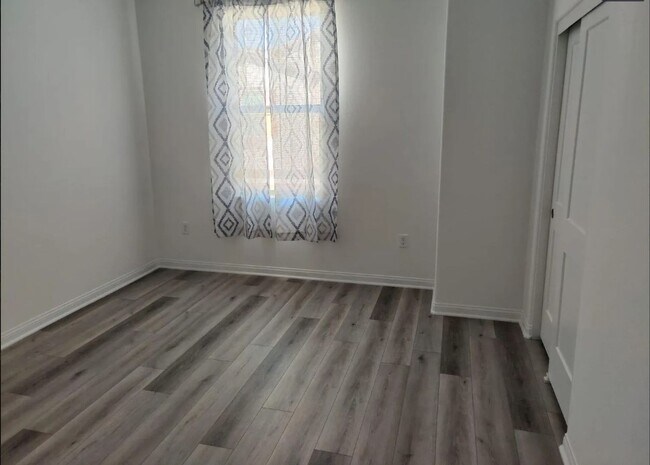 Foto del edificio - 4 Bed 2.5 Bath in Oceanside for Rent!