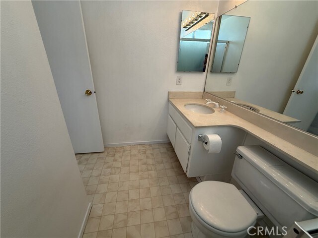 Foto del edificio - 2355 S Greenwood Pl
