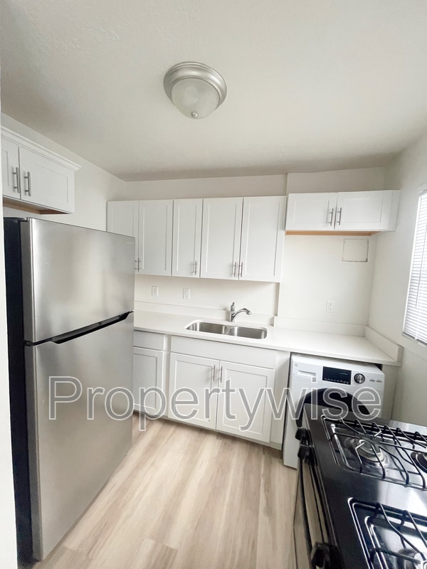 Foto principal - 1094 W 1520 N