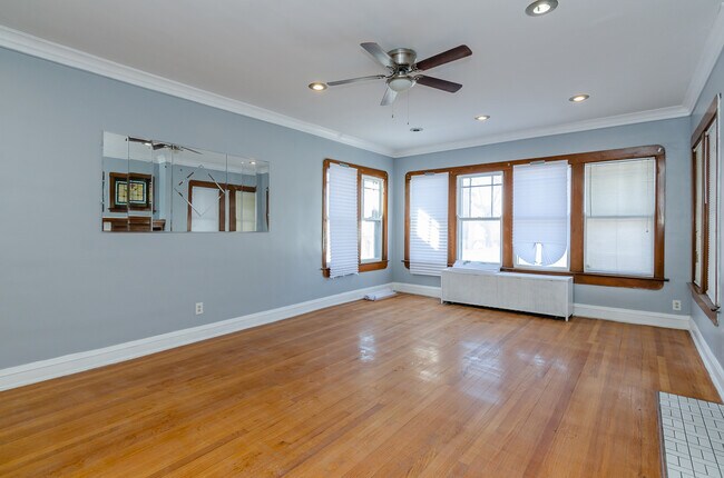 Building Photo - 6415 S Morgan St