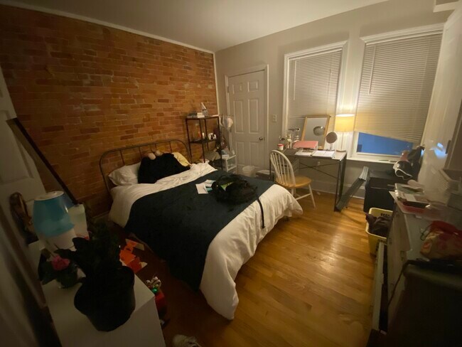 Foto del edificio - 23 Aspinwall Ave