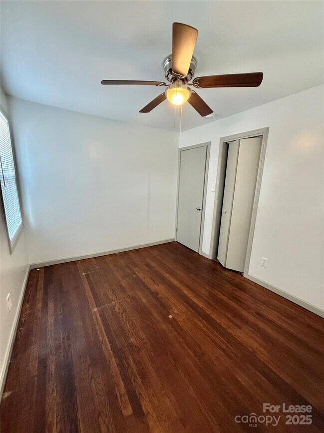 Foto del edificio - 3134 Parkway Ave