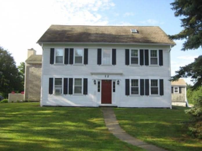 12 Statue Way Unit 1, Portsmouth, RI 02871 Room for Rent in