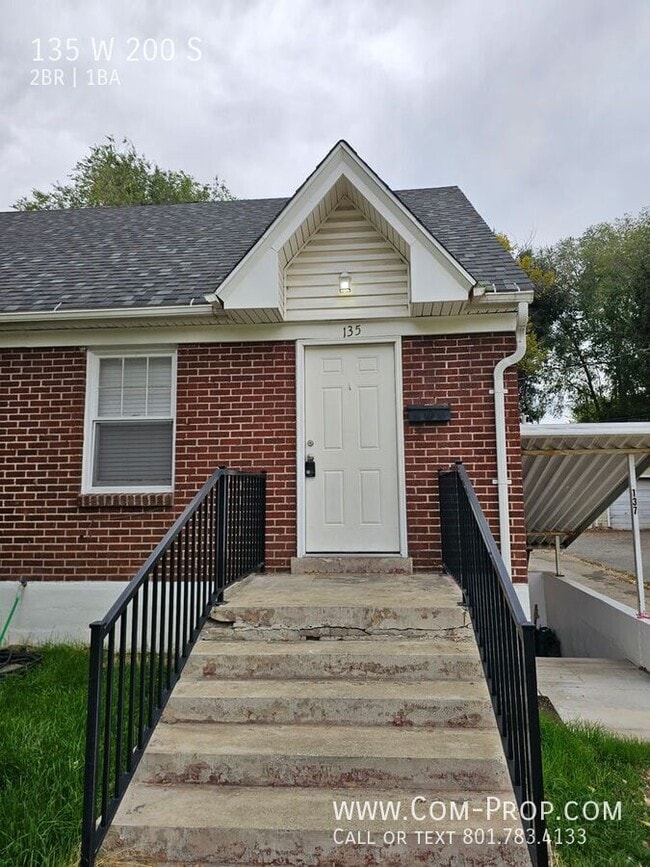 Building Photo - 135 W 200 S St