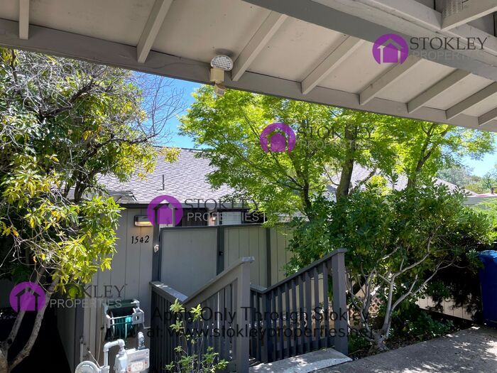 1542 Ashwood Dr, Martinez, CA 94553 Townhome Rentals in Martinez CA