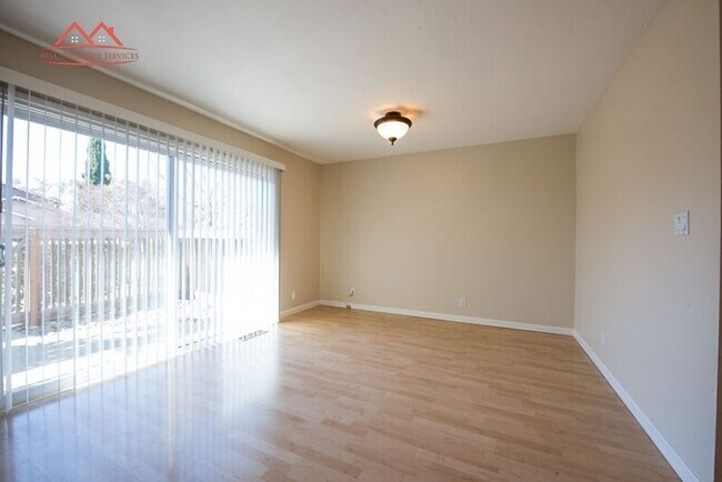 Foto del edificio - 1355 Sage Hen Way