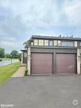Building Photo - 101 Country Club Dr