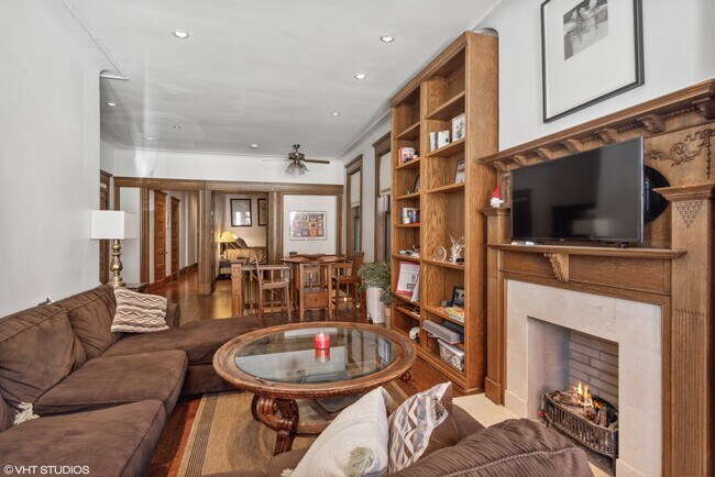 Foto del edificio - 145 W Burton Pl