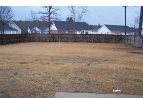 Building Photo - 3 br, 2 bath House - 122 Haywood Drive