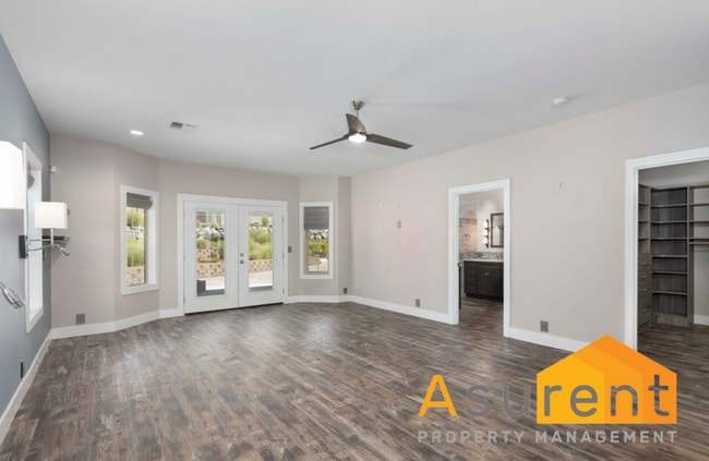 Foto del edificio - Peaceful Country Living- 3 Bedroom- 3 Full Bathroom Home in Rogue River