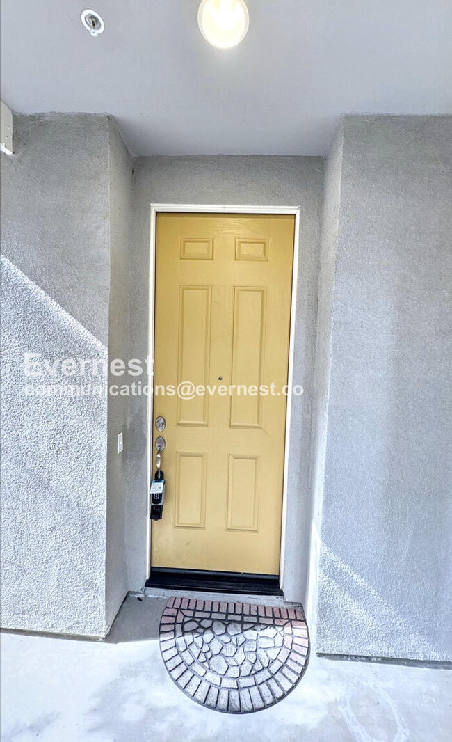 Foto del edificio - 81 Middleton Pl