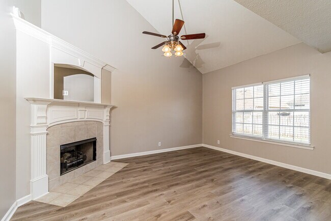 Building Photo - 1443 Antebellum Dr