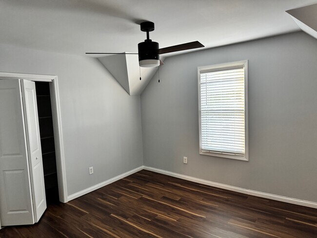 Foto del edificio - 601 E Indiana St