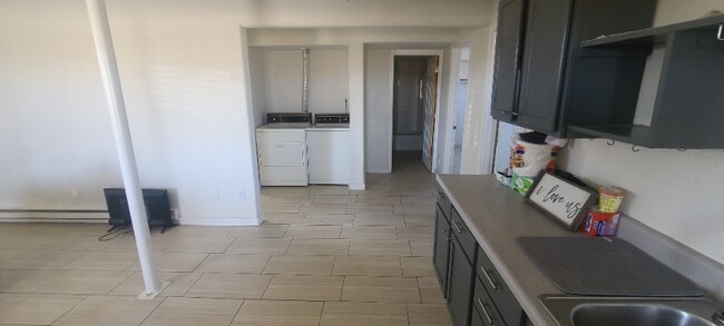 Foto del edificio - 3250 N 2300 E Rd